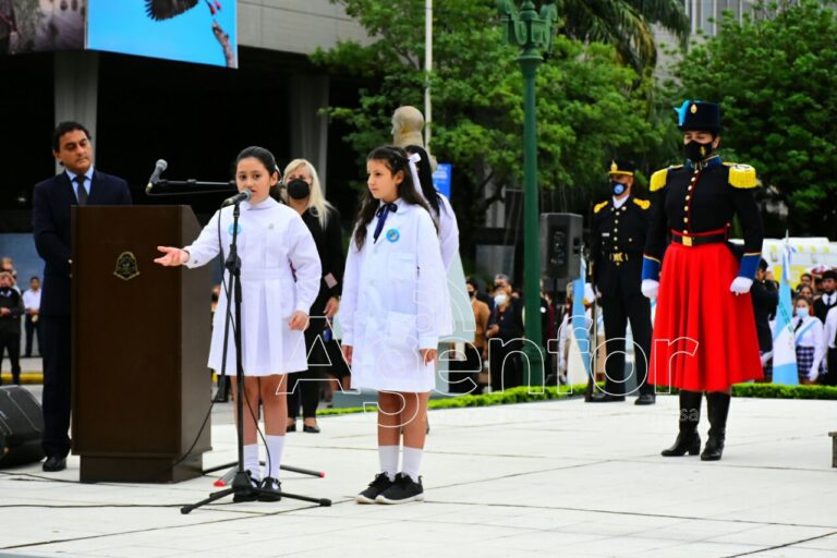 Funcionarias celebraron los festejos presenciales por el aniversario 143 de Formosa