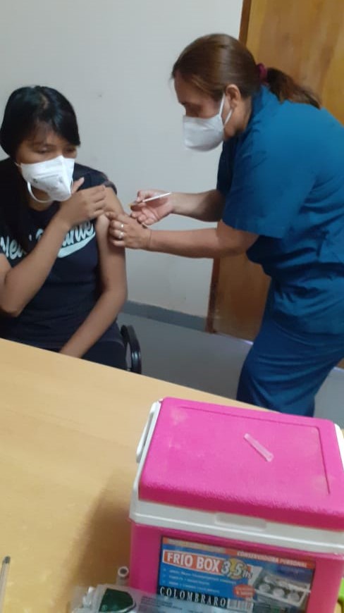 San Martín 2: determinados grupos de riesgo de colonia aborígen reciben la dosis de vacuna antigripal