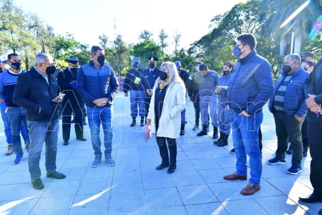 Ultiman detalles organizativos para el acto central del 25 de mayo en Riacho He Hé