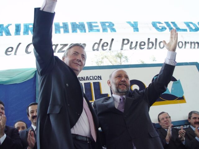 El gobernador Insfrán conmemoró el aniversario del Acta de Reparación Histórica