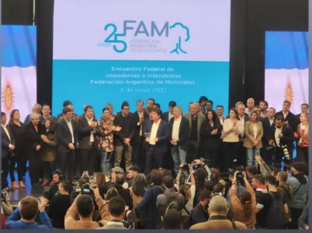 Lorenzo Schmidt  fue electo vicepresidente  de la Federación Argentina de Municipios