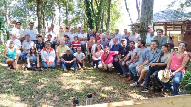 Formosa participó de proyecto internacional de cooperación de buenas prácticas de apicultura