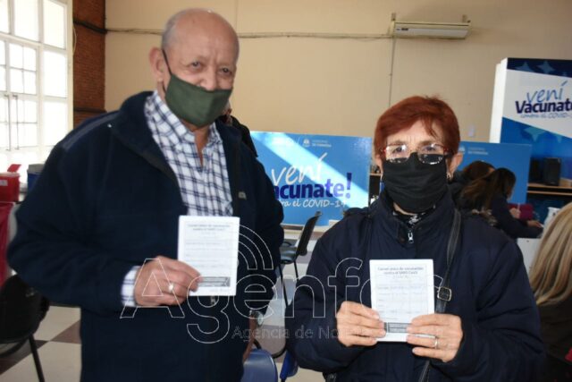 COVID 19: Reiteran el llamado a vacunarse con la cuarta dosis a las personas mayores de 50 años