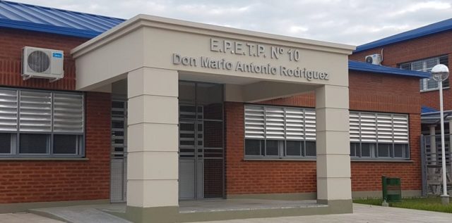 Resaltan formación profesional de la EPET N°10