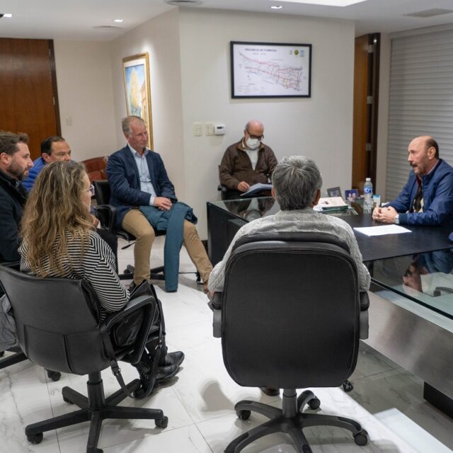 Insfrán recibió a delegación del Banco Mundial y Obras Públicas de Nación