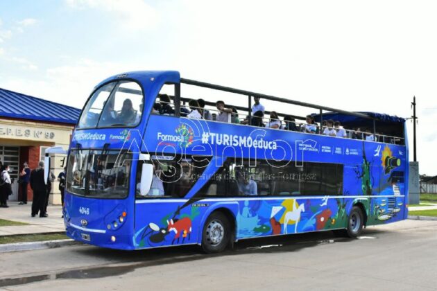“Turismo Educa” tuvo su primer recorrido por la ciudad Capital