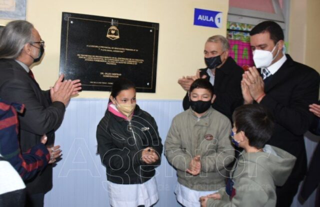 El vicegobernador encabezó el acto por el centenario de la EPEP N°54 en Villa Dos Trece