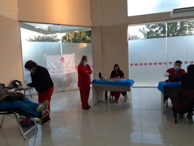 Más de una veintena de donantes se sumaron a una nueva colecta externa de sangre