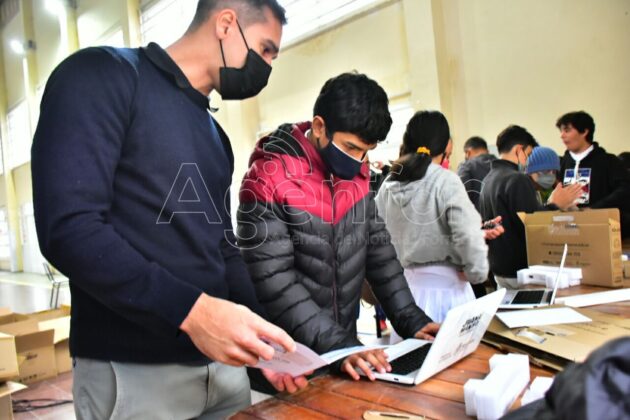Conectar Igualdad: Para agosto se completará la entrega de 10 mil unidades