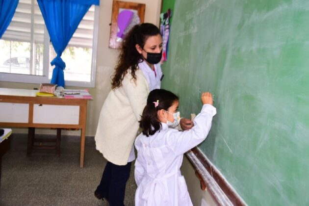 Educación: Inscripción a interinatos y suplencias para período 2023