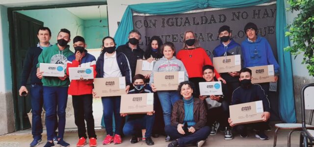 Ponen en valor la entrega de netbooks a estudiantes en toda la provincia