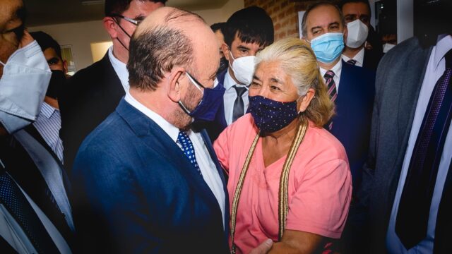 El gobernador Insfrán saludó a las mujeres indígenas por su día