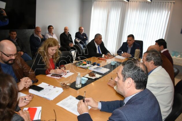 Se realizó la apertura de sobres de licitación para obras del sistema del río Pilcomayo