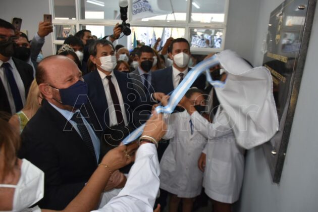En Las Lomitas, el Gobernador inauguró las obras de la Escuela N° 531 y el nuevo edificio del JIN°10