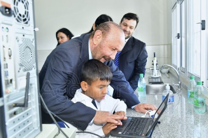 Resaltan la inauguración de establecimientos educativos en Belgrano
