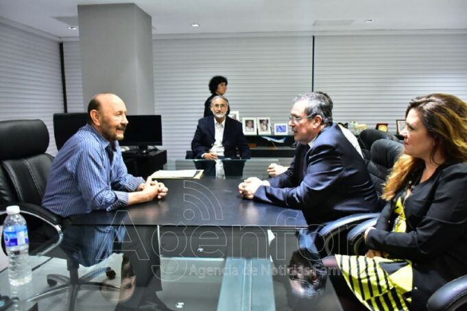 El Gobernador recibió al ministro de Cultura de la Nación
