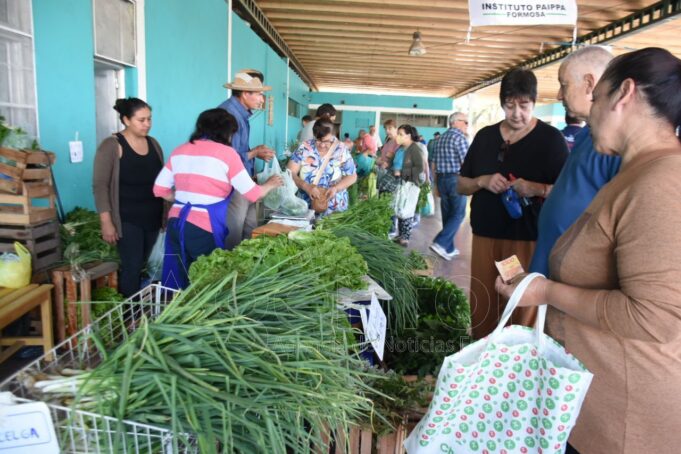 Paipperos destacaron exitosas ventas en la feria franca