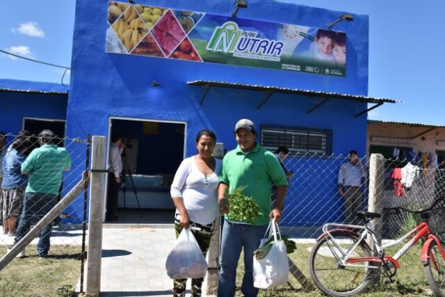 La ministra de la Comunidad celebró el cuarto aniversario del Plan Provincial Alimentario Nutrir