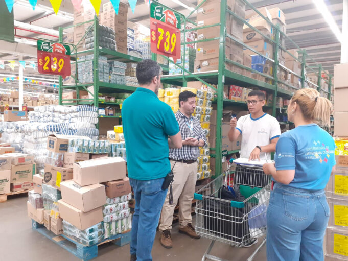 Defensa al Consumidor intensificó controles de precios con 32 fiscalizadores en la calle