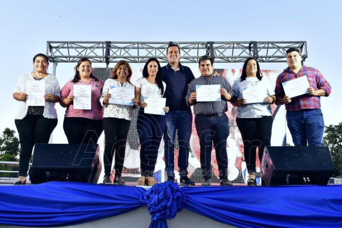 El vicegobernador encabezó el acto cierre de las Capacitaciones Comunitarias