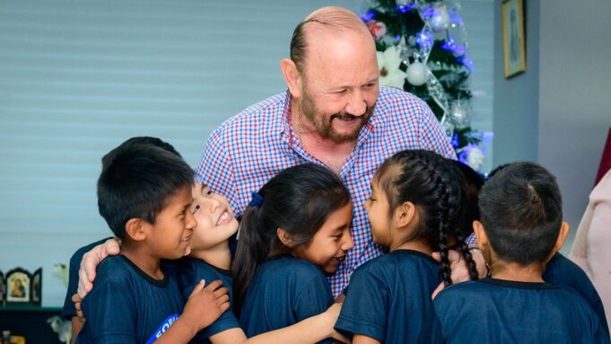 El gobernador Insfrán recibió a niños y niñas de Pozo del Tigre