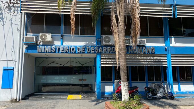 Brindaron recomendaciones para los viajeros que vuelven desde Qatar