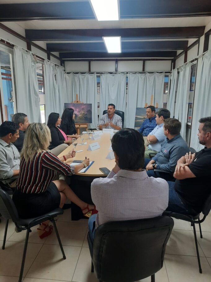Paquetes turísticos: Defensa al Consumidor se reunió con actores del sector público – privado para unificar acciones