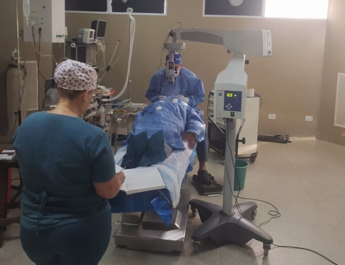 Políticas sanitarias del gobierno provincial permiten que más formoseños recuperen su salud visual