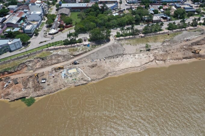 Avanzan las obras de protección sobre el río Paraguay, en la Costanera capitalina