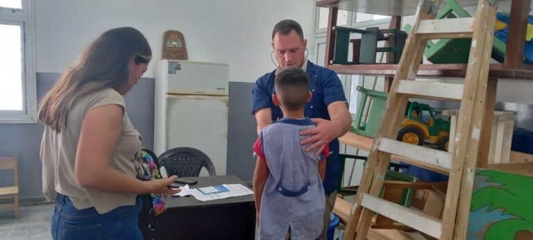 Jardineritos del barrio 7 de mayo completaron sus Libretas de Salud Escolar