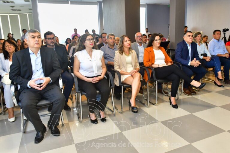 El Ministerio de la Producción y Ambiente presentó su gabinete
