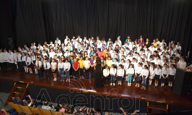 El coro Chiquita Milanese celebró sus 15 años de historia