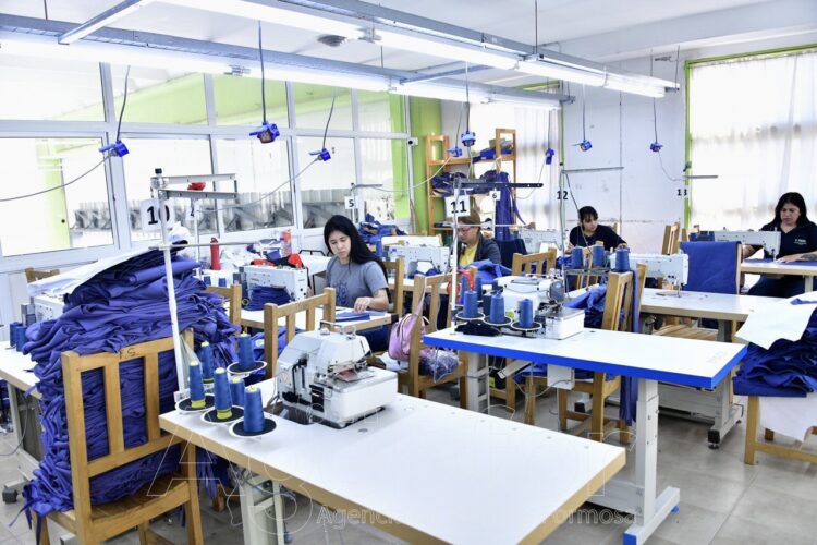 Fontex superó la producción de 100 mil prendas en seis meses de trabajo