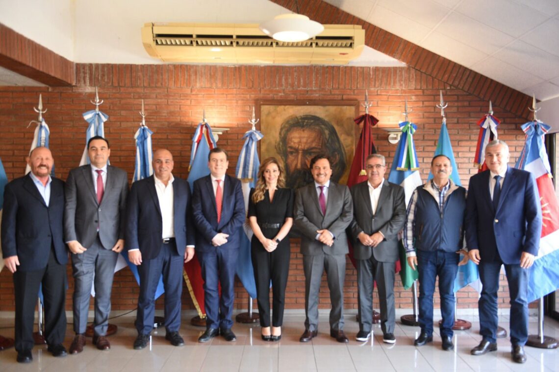 Norte Grande: Insfrán y mandatarios avanzan con un proyecto que inyectará 2500 MW de energía y 2500 millones de dólares a la Argentina