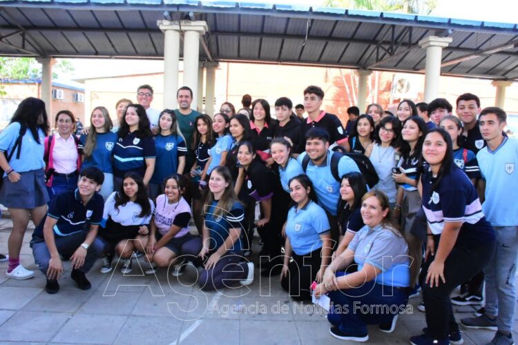 Solís destacó las ofertas educativas que tienen los estudiantes gracias a las políticas del Modelo Formoseño