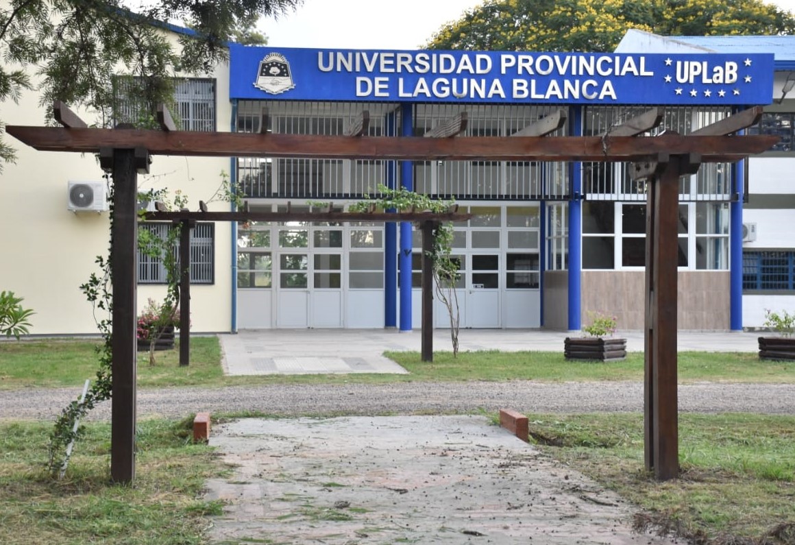 Estudiantes de la UPLaB percibirán Becas Progresar