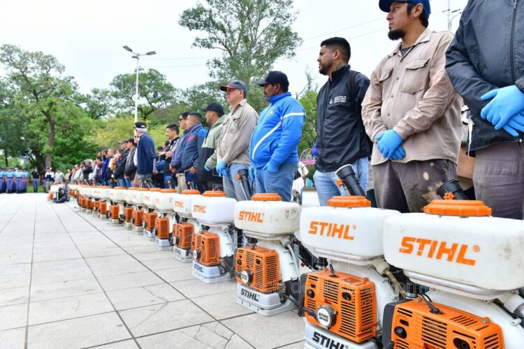 Con 100 brigadas sanitarias, el Gobierno provincial lanzó la campaña contra el dengue