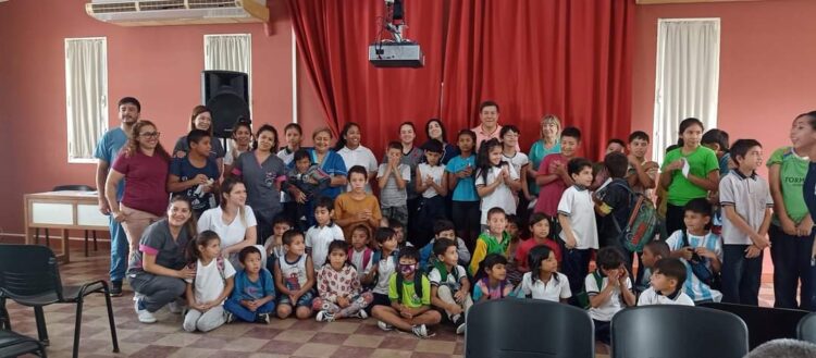Más de 50 niños y niñas de la Escuela Hogar Don Bosco recibieron completos controles de salud