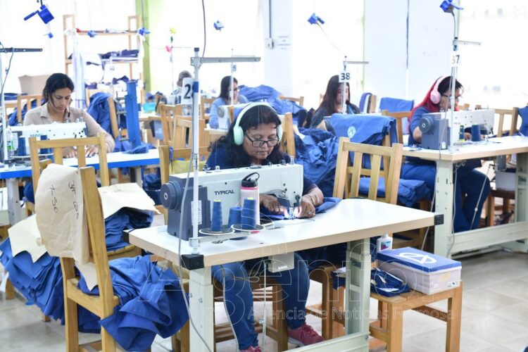 Fontex cierra el año con la producción de 36 mil prendas para la Policía de Formosa