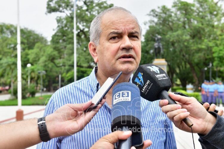 Dengue: El ministro Aníbal Gómez desmintió dichos de diputada