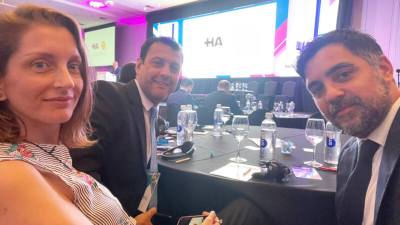 El servicio de Urología del HAC fue parte de evento internacional de gran valor científico