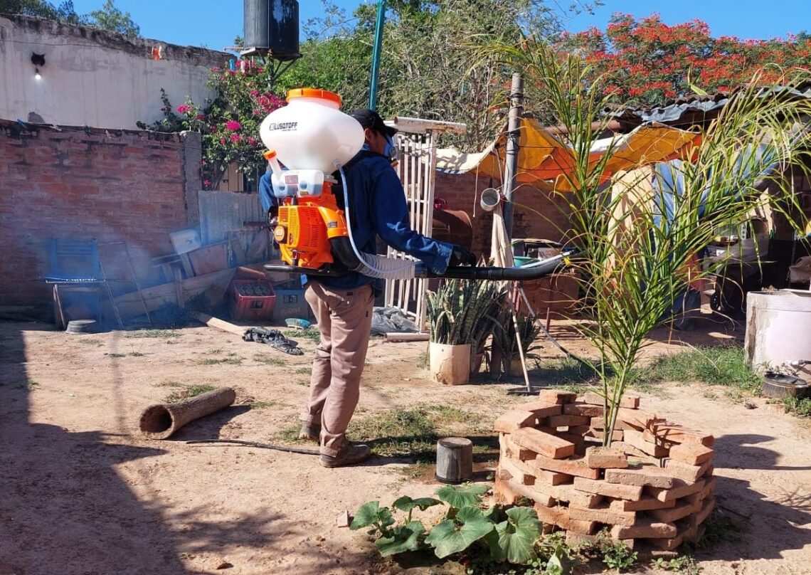 Piden a los vecinos a enfrentar con responsabilidad comunitaria la lucha contra el dengue