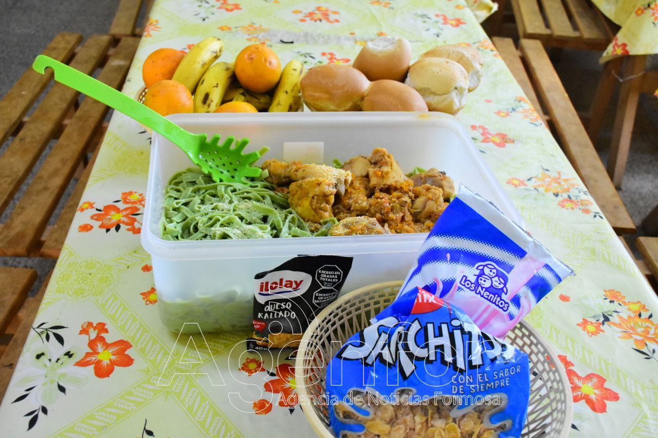 Las escuelas brindan el servicio social nutricional durante el receso de verano
