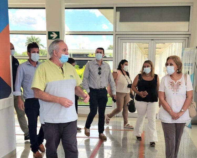 El secretario de Ciencia y Tecnología de la provincia visitó el CMNR