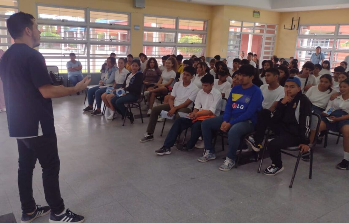 Una exitosa jornada de promoción de la salud se desarrolló en la EPES Nº 91