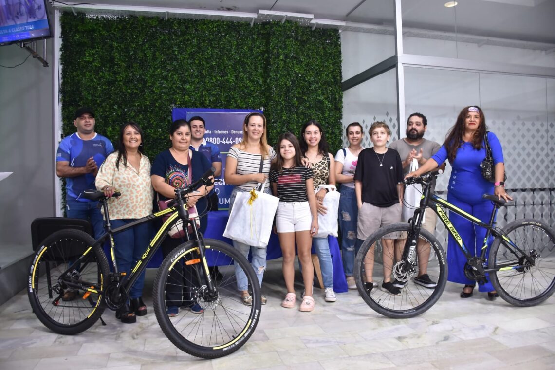 Realizaron la entrega de premios del sorteo del Acuerdo de la Canasta Escolar 2024