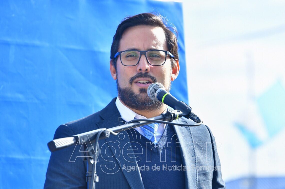 Vera alertó del peligro que significa para la Patria la aprobación de la Ley Bases