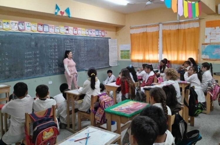 Centro de salud San Agustín brindó un taller sobre comunicación y escucha a los alumnos de la EPEP N°268