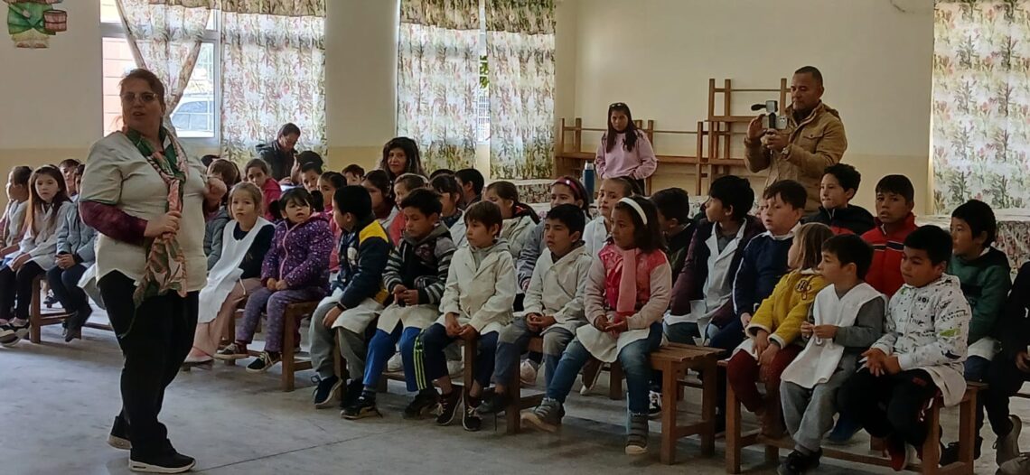 Alumnos de Nivel Primario de Palo Santo aprendieron sobre prevención de diabetes y de dengue