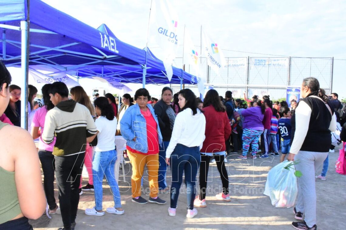 Vecinos del barrio Lote 110 fueron beneficiados con diversas prestaciones